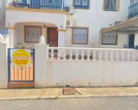 Resale - Lägenhet - Torrevieja - El Limonar
