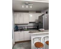 Resale - Lägenhet - Torrevieja