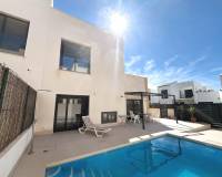 Resale - Semi-detached - Ciudad Quesada - Pueblo Bravo