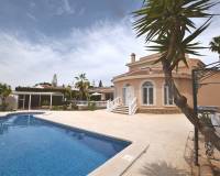 Resale - Villa - Ciudad Quesada - Pueblo Bravo