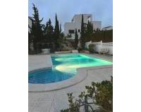 Resale - Villa - Ciudad Quesada - Pueblo Bravo