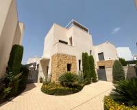 Resale - Villa - Ciudad Quesada - Pueblo Bravo
