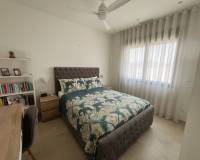 Resale - Villa - Los Montesinos - La Herrada