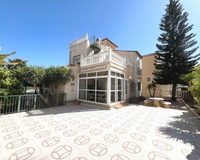 Villa - Resale - Algorfa - Montebello